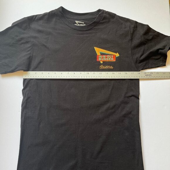 IN-N-OUT BURGER Arizona 2021 A Fresh New Year Black Collector T-Shirt Youth Sz S - Picture 6 of 10